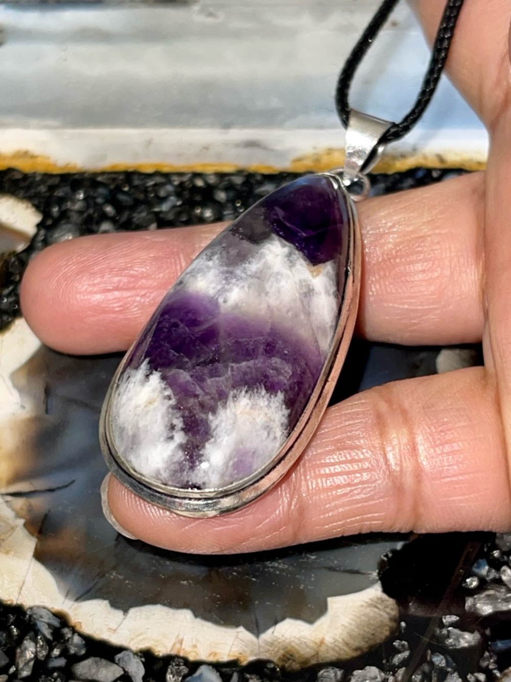 Chevron Amethyst Pendant 2 1/2” - Picture 9 of 17